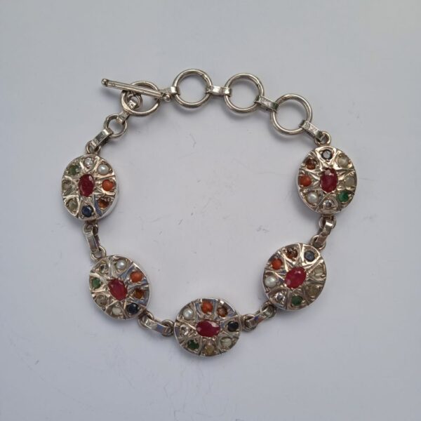 Pulsera Navaratna.